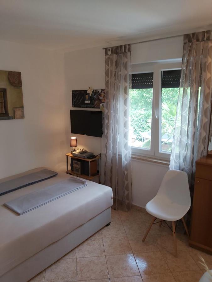 Ferienwohnung Mit 2 Schlafzimmer Oder Studio Apartment - Istrien-Fiorini بروتونيغلا المظهر الخارجي الصورة